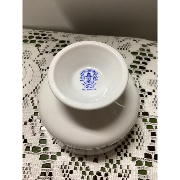 Royal Victoria Violets Fine Bone China England Footed Dessert Sherbert Bowl Cup - Picture 4 of 11